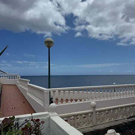 Amazing Atlantic View With Private Garden Oceanfront